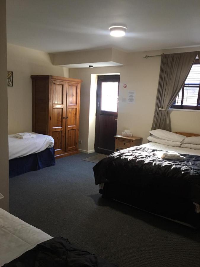 מילטון קינס The Coach House At The Bull Inn מראה חיצוני תמונה