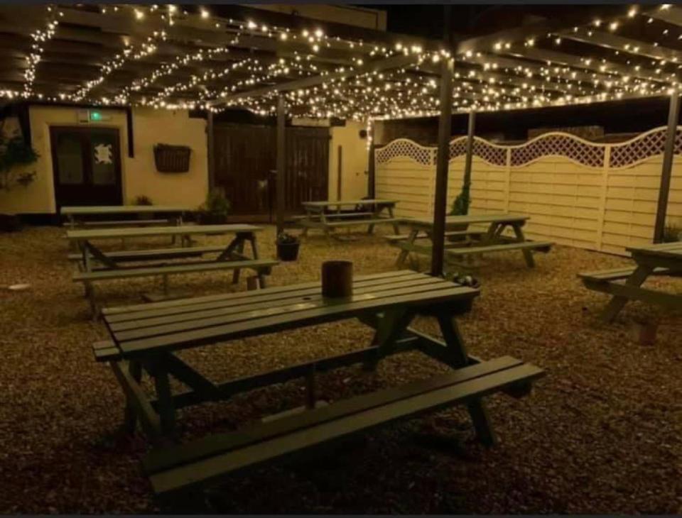 מילטון קינס The Coach House At The Bull Inn מראה חיצוני תמונה